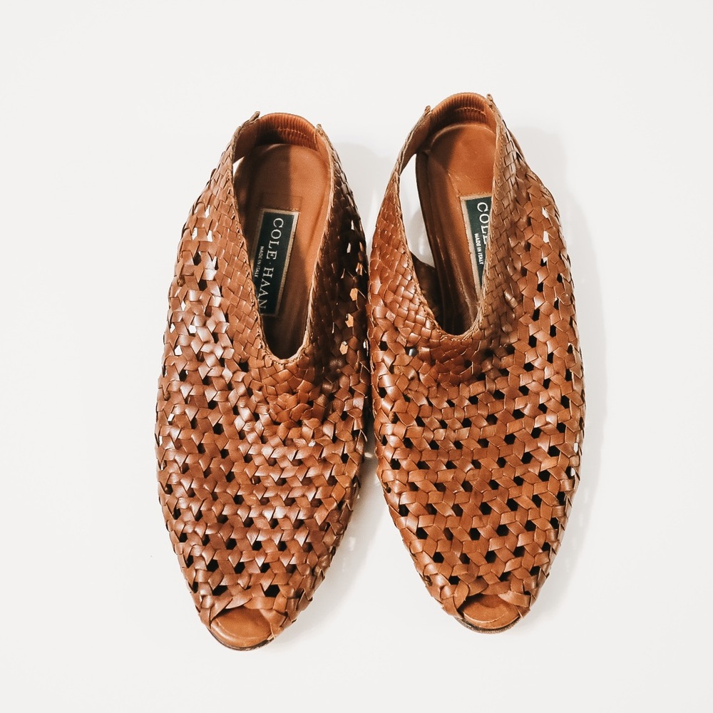 Cole Haan Sandals Sz 9AA Plaited Fisherman Leather